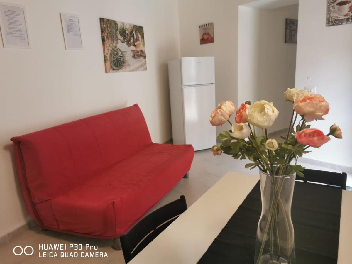 Apartamento Il Giardino In Centro CTA Exterior foto
