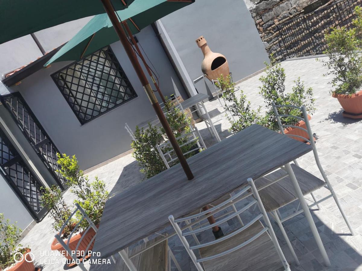Apartamento Il Giardino In Centro CTA Exterior foto
